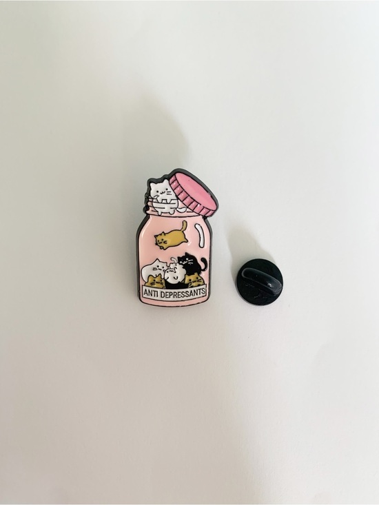 Jewelry - Anti Depressants AKA Cute Cats in a Jar Metal Enamel Brooch Pin